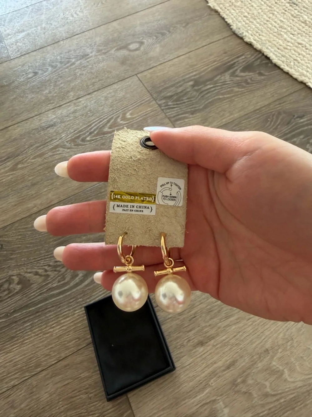 Anthropologie Pearl Drop Earrings 14k Gold Plated - Picture 3 of 4